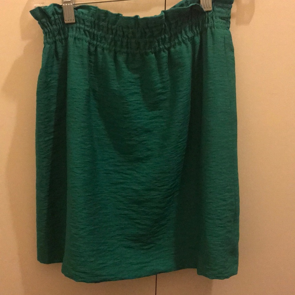 Paper bag green skirt